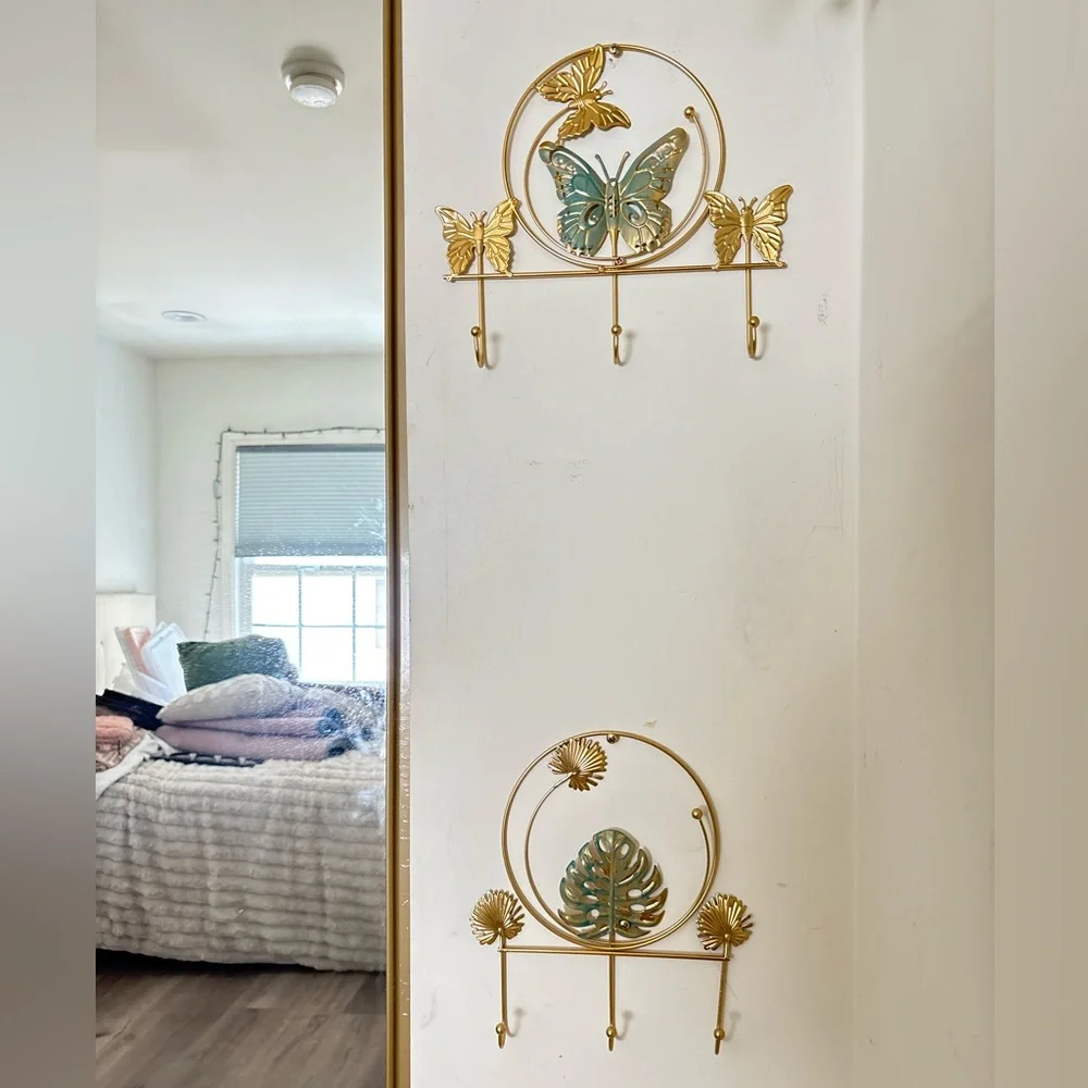 🏡Shabby Chic Gold Wall Hooks with Green Butterfly & Leaf Accents